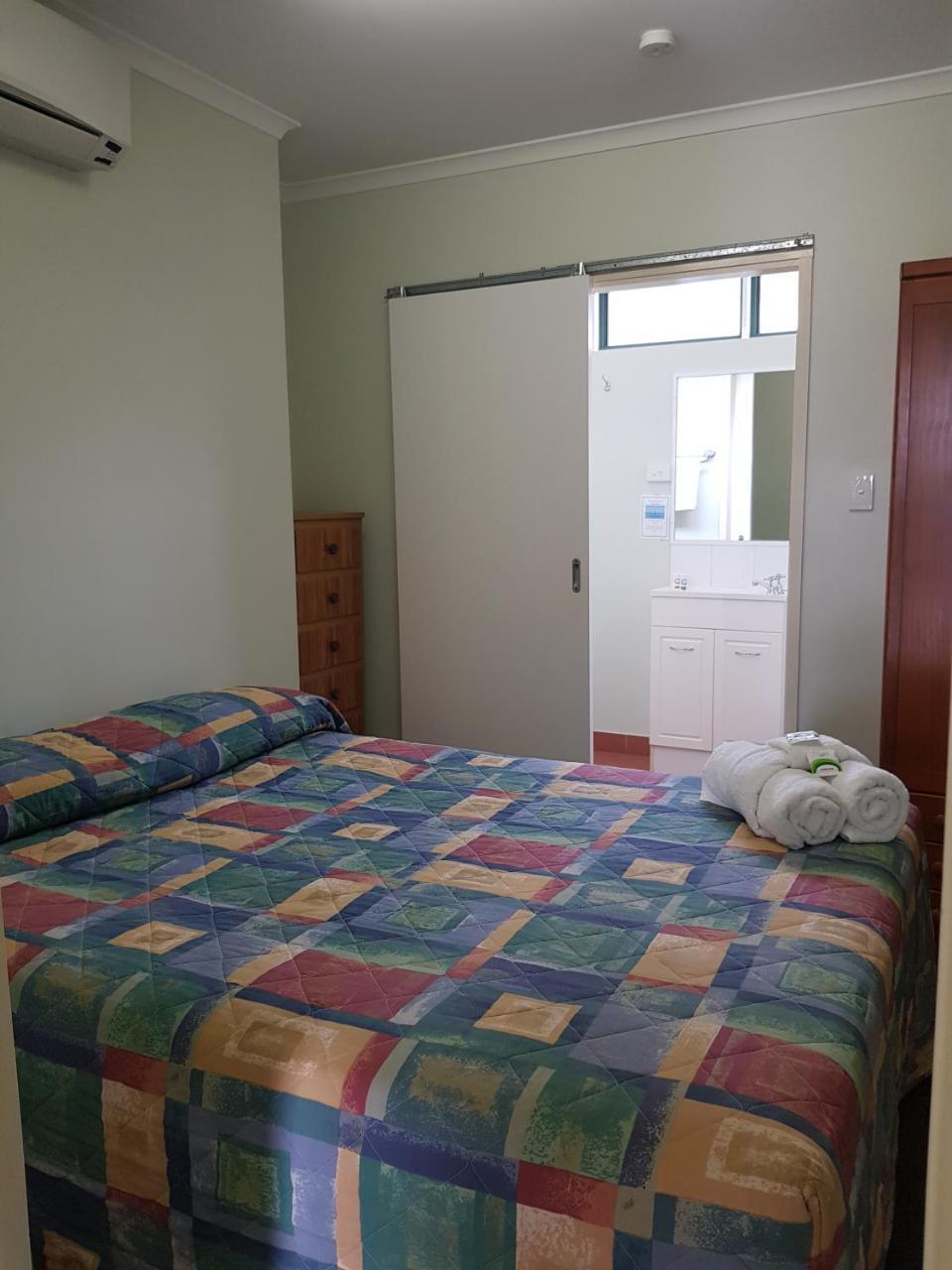 Harbour Lodge Motel 글래드스톤 외부 사진